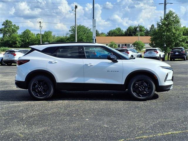 new 2025 Chevrolet Blazer car, priced at $39,990
