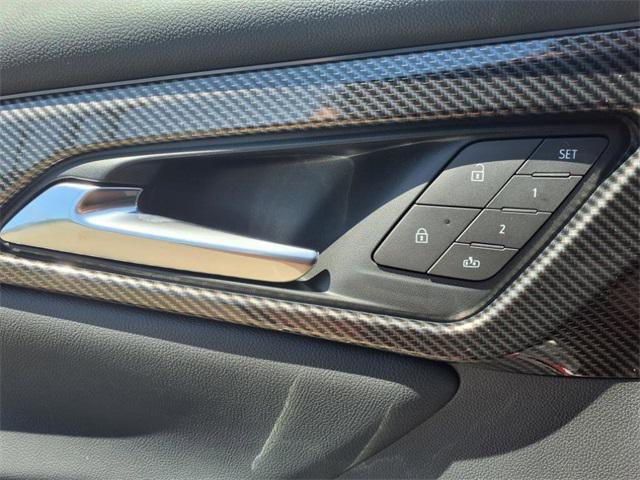 new 2025 Chevrolet Traverse car, priced at $57,290