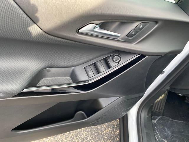 new 2026 Chevrolet Equinox car, priced at $34,929