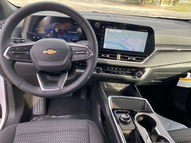 new 2026 Chevrolet Equinox car, priced at $34,929