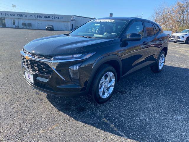 new 2026 Chevrolet Trax car, priced at $24,385