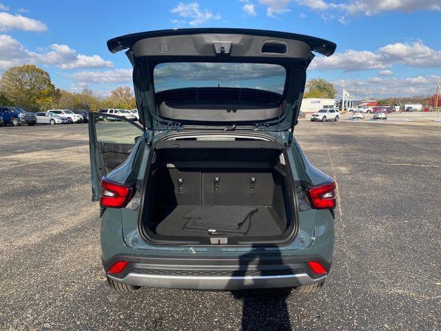 new 2026 Chevrolet Trax car, priced at $25,885