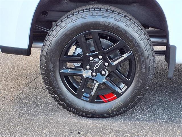 new 2025 Chevrolet Silverado 1500 car, priced at $61,990