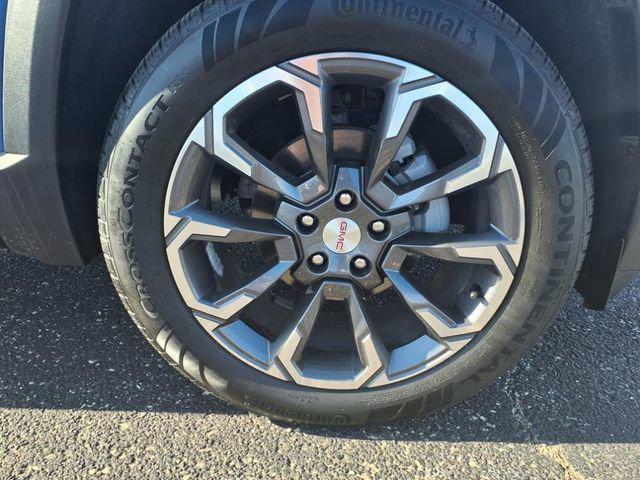 new 2025 GMC Terrain car, priced at $35,490