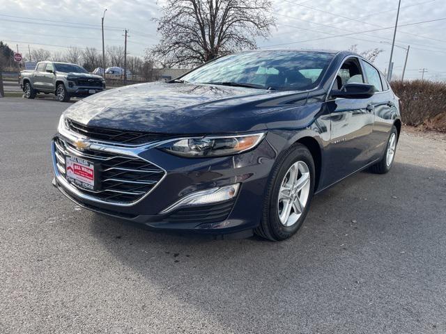 new 2025 Chevrolet Malibu car, priced at $26,684