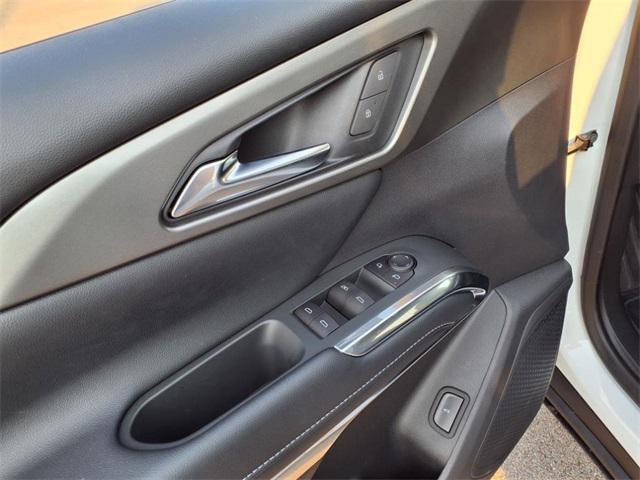 new 2025 Chevrolet Traverse car, priced at $46,270