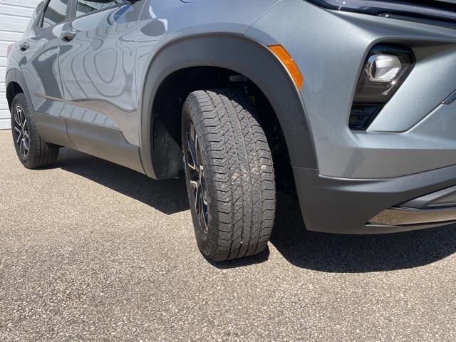 new 2024 Chevrolet TrailBlazer car, priced at $27,449