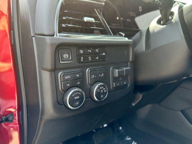 new 2025 Chevrolet Suburban car, priced at $82,828