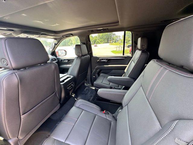 new 2025 Chevrolet Suburban car, priced at $82,828