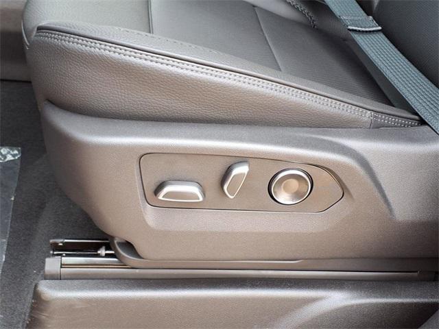 new 2025 GMC Yukon car, priced at $88,110