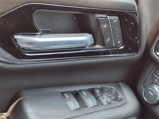new 2025 GMC Yukon car, priced at $88,110