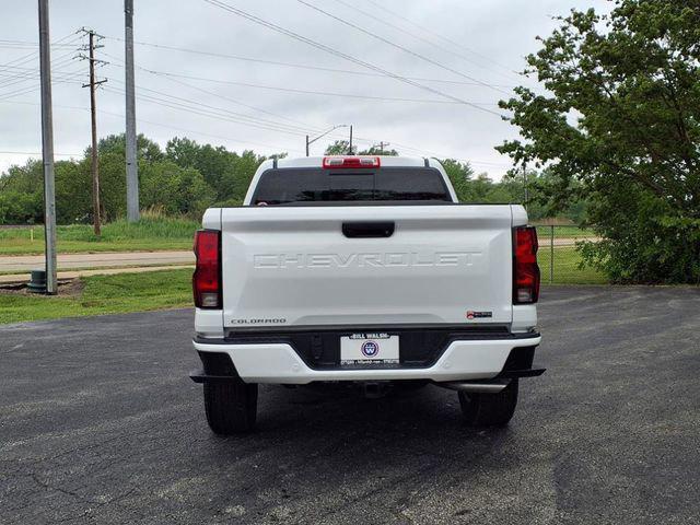 new 2025 Chevrolet Colorado car, priced at $35,990