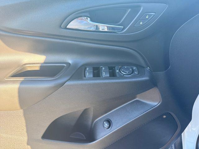 used 2022 Chevrolet Equinox car, priced at $19,485