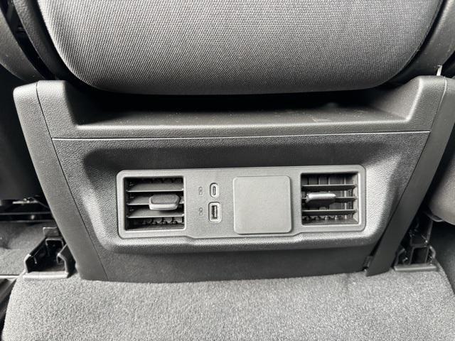 new 2025 Chevrolet Silverado 1500 car, priced at $55,990