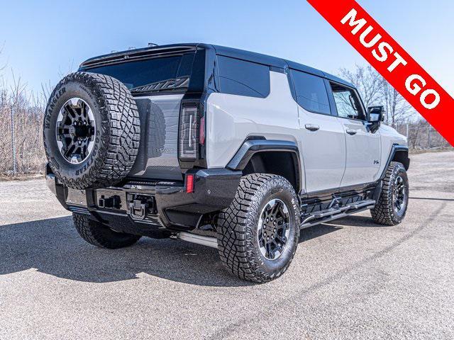 new 2024 GMC HUMMER EV SUV car, priced at $111,310