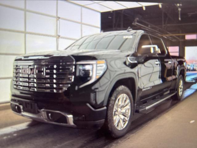 used 2022 GMC Sierra 1500 car, priced at $53,237