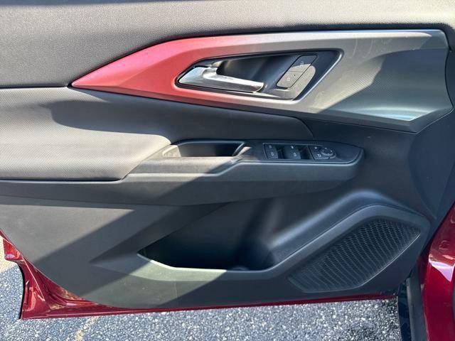 new 2025 Chevrolet Equinox EV car, priced at $44,580