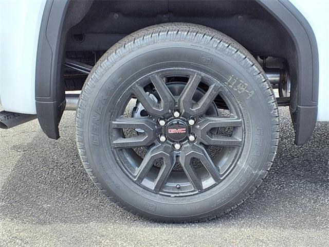 new 2025 GMC Sierra 1500 car, priced at $53,525