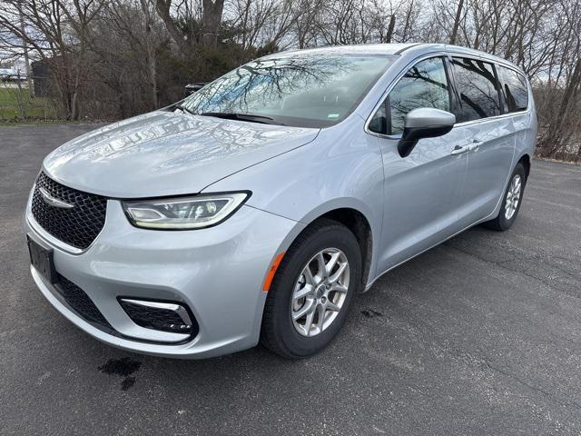 used 2023 Chrysler Pacifica car, priced at $23,985