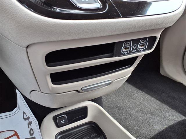 used 2023 Chrysler Pacifica car, priced at $23,985
