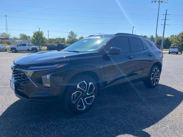 new 2025 Chevrolet Trax car, priced at $28,100