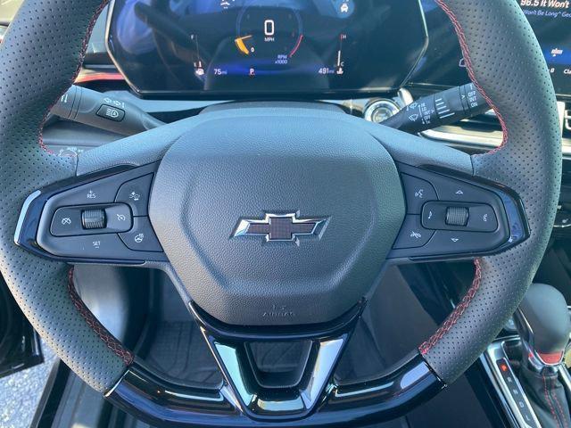 new 2025 Chevrolet Trax car, priced at $28,100