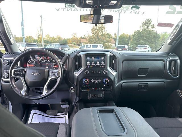 used 2022 Chevrolet Silverado 1500 car, priced at $42,975