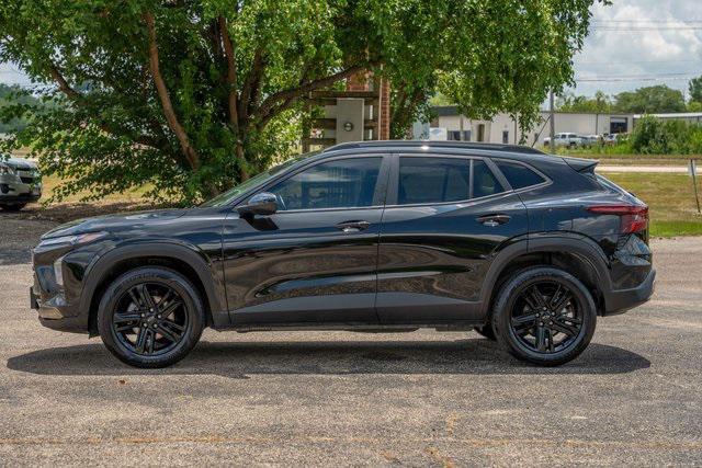 used 2025 Chevrolet Trax car, priced at $24,980