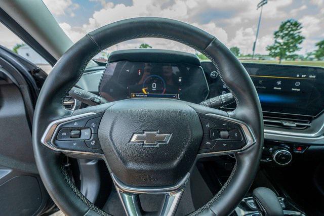 used 2025 Chevrolet Trax car, priced at $24,980