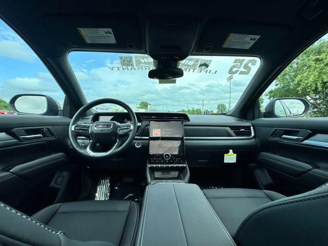 new 2025 GMC Terrain car, priced at $34,990