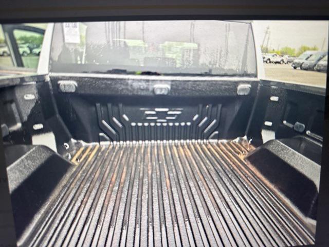 used 2022 Chevrolet Silverado 1500 car, priced at $37,985
