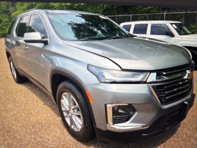 used 2023 Chevrolet Traverse car, priced at $31,985