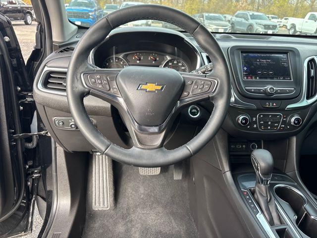 used 2024 Chevrolet Equinox car, priced at $22,985
