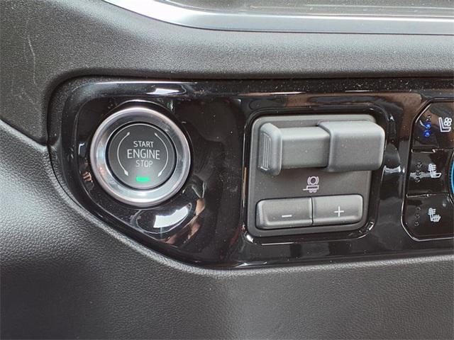 new 2025 Chevrolet Silverado 1500 car, priced at $71,575