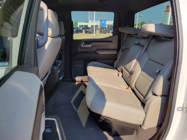 used 2023 GMC Sierra 1500 car, priced at $42,980