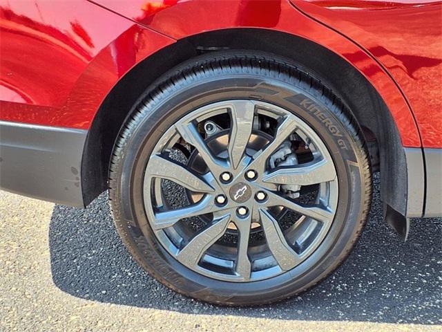used 2023 Chevrolet Equinox car, priced at $27,885