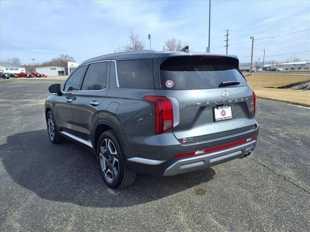 used 2024 Hyundai Palisade car, priced at $39,949