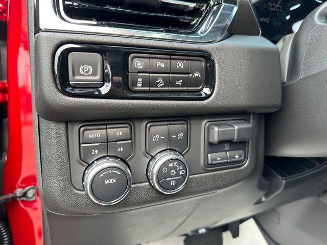 new 2025 GMC Yukon car, priced at $79,144