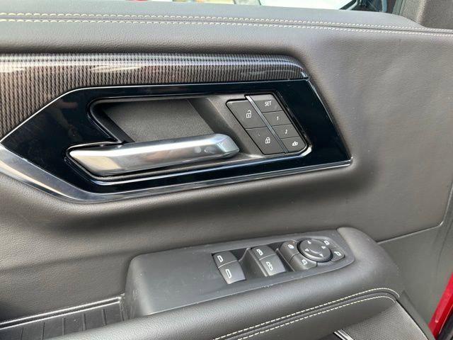 new 2025 GMC Yukon car, priced at $79,144