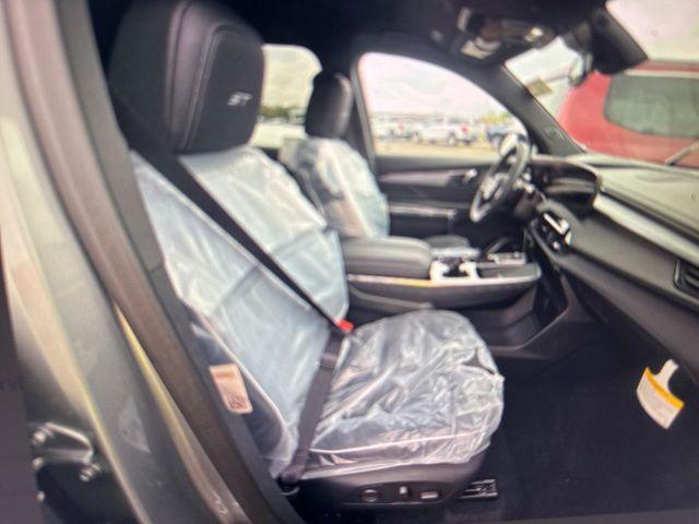 used 2025 Buick Enclave car, priced at $45,785