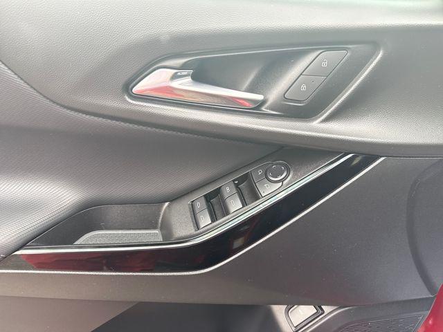 used 2025 Chevrolet Equinox car, priced at $27,985