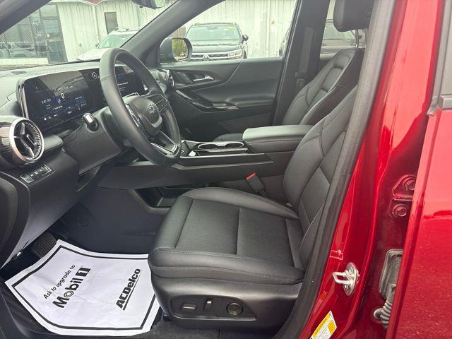 used 2025 Chevrolet Equinox car, priced at $27,985