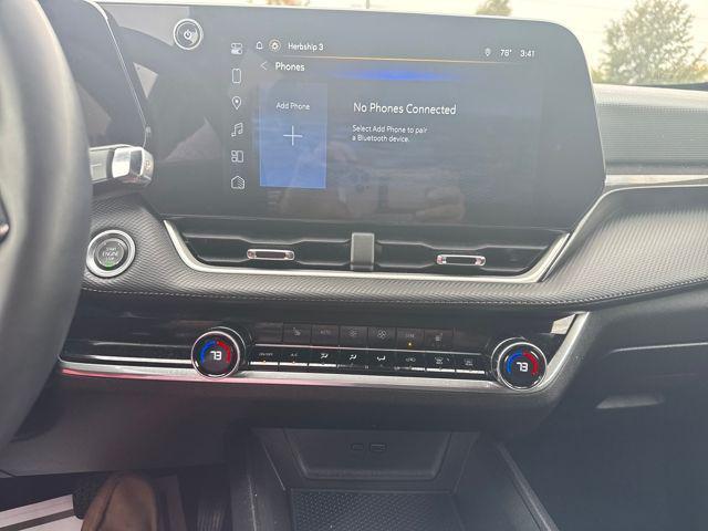 used 2025 Chevrolet Equinox car, priced at $27,985