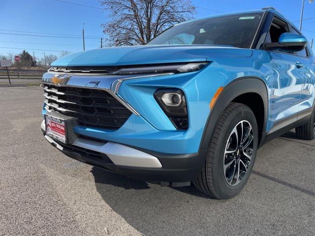 new 2025 Chevrolet TrailBlazer car, priced at $28,870