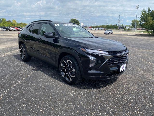 new 2025 Chevrolet Trax car, priced at $27,980