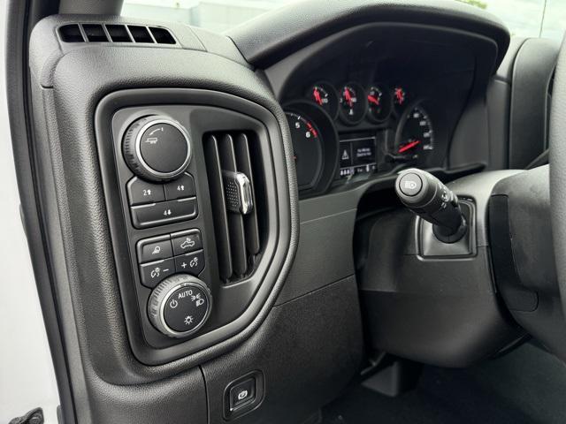 new 2025 Chevrolet Silverado 2500 car, priced at $55,990