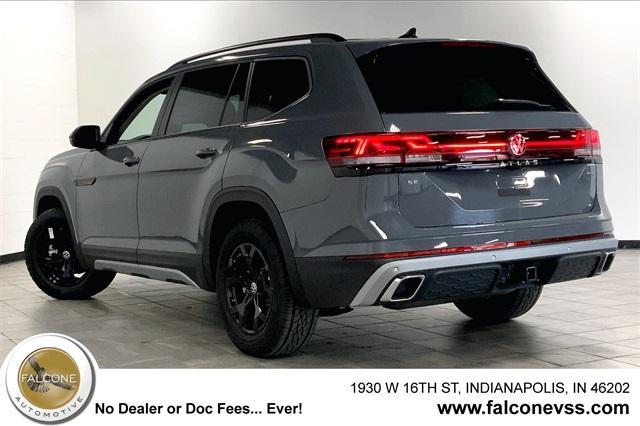 new 2024 Volkswagen Atlas car, priced at $47,937