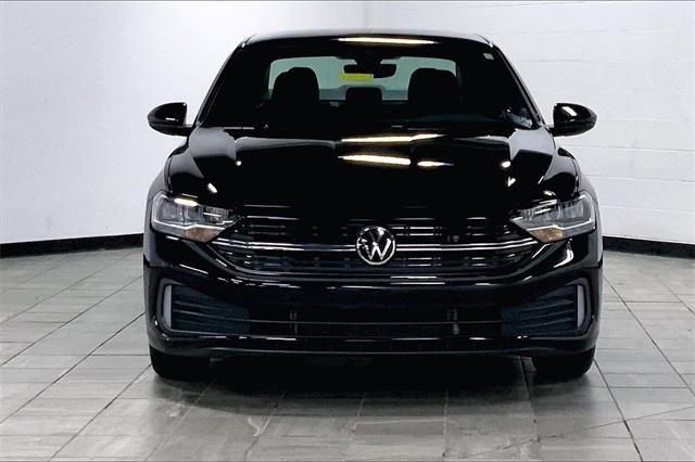 used 2023 Volkswagen Jetta car, priced at $20,990