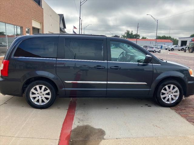 used 2014 Chrysler Town & Country car, priced at $6,500