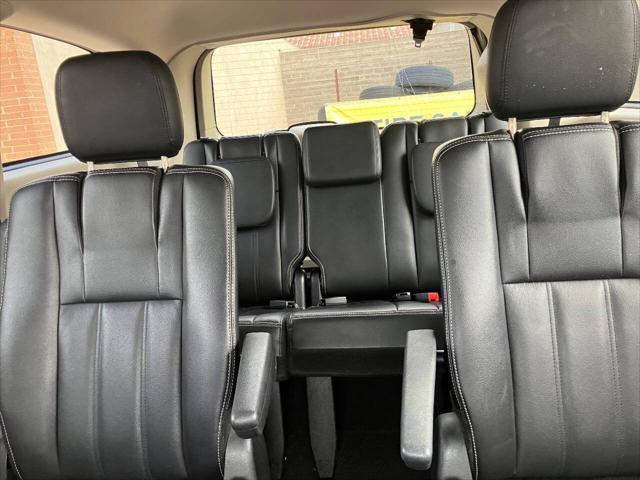 used 2014 Chrysler Town & Country car, priced at $6,500